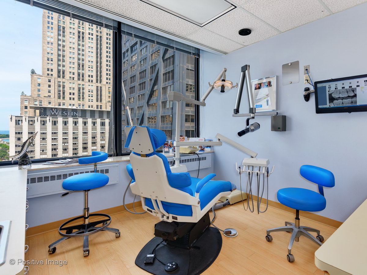 0004 (3) Chicago Dental Solutions