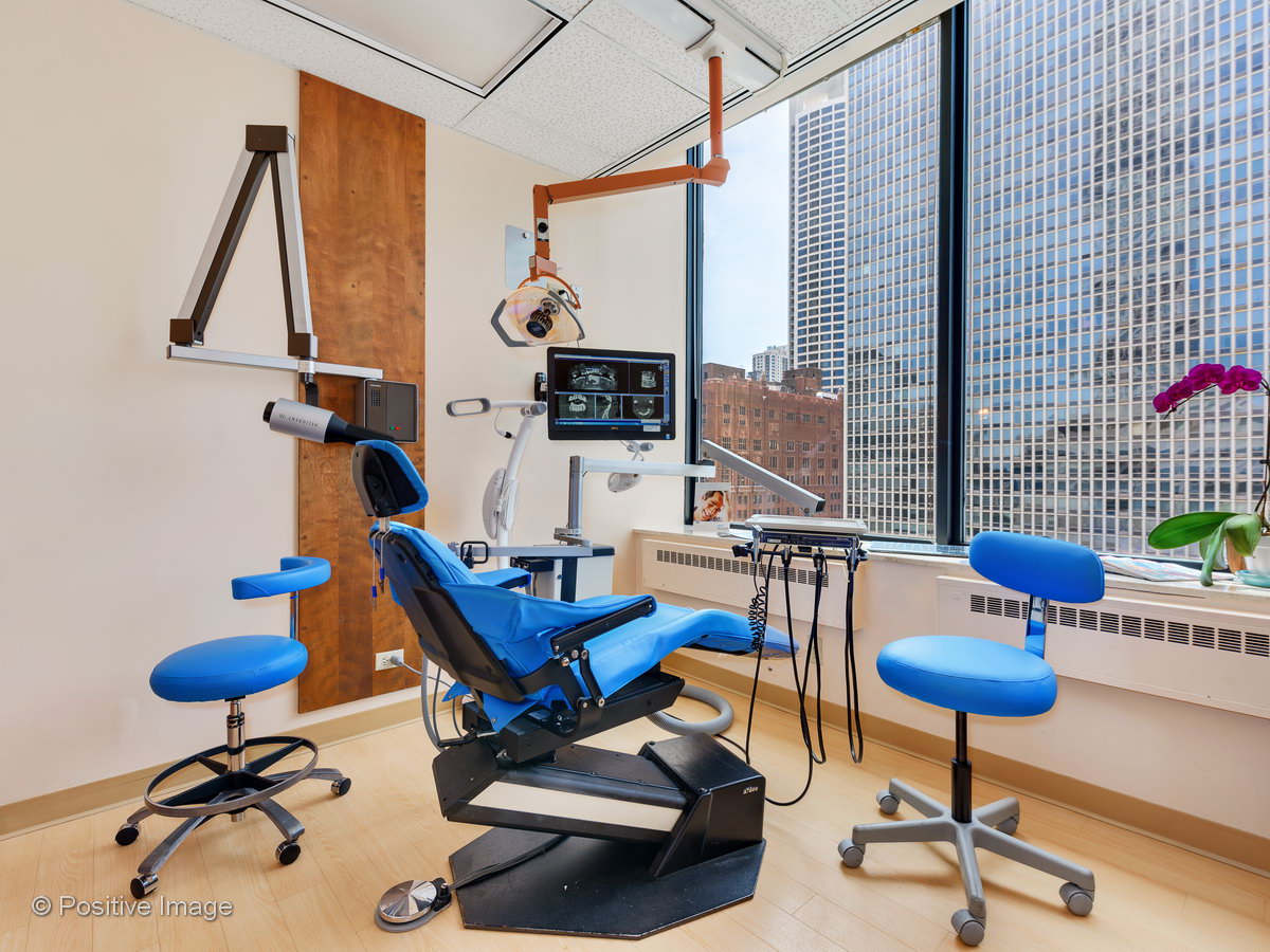 0009 (3) Chicago Dental Solutions